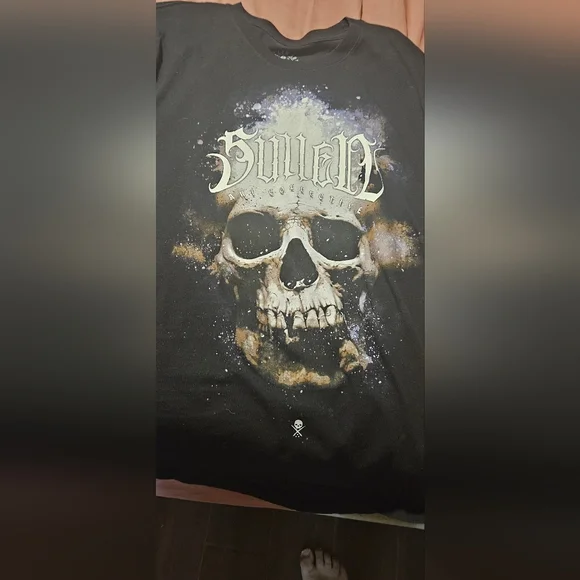 Sullen Tshirt - Picture 1 of 2